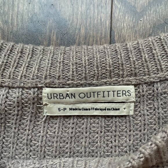 Urban Outfitters Knit Sweater - Picture 2 of 2